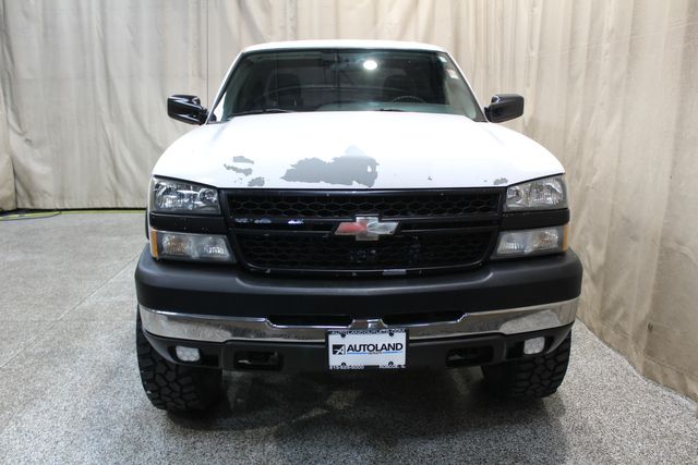 2006 Chevrolet Silverado 2500HD Diesel 4x4 Work Truck | Roscoe, IL | Autoland Outlets 2006 Chevrolet Silverado 2500HD Diesel 4x4 Work Truck | Roscoe, IL | Autoland Outlets