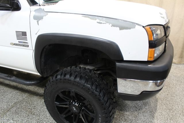 2006 Chevrolet Silverado 2500HD Diesel 4x4 Work Truck | Roscoe, IL | Autoland Outlets 2006 Chevrolet Silverado 2500HD Diesel 4x4 Work Truck | Roscoe, IL | Autoland Outlets