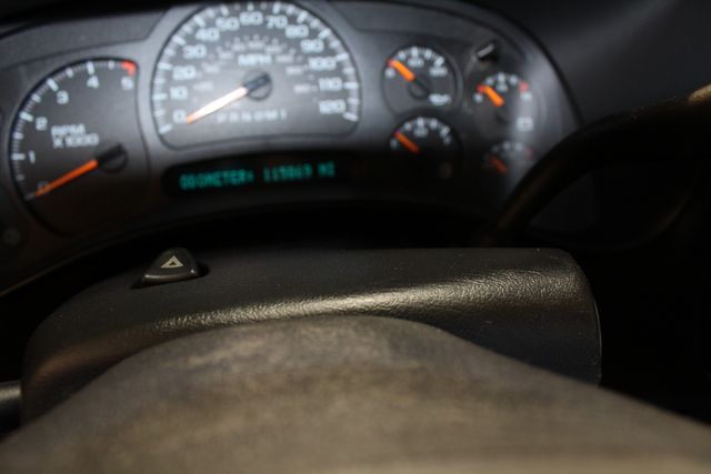 2006 Chevrolet Silverado 2500HD Diesel 4x4 Work Truck | Roscoe, IL | Autoland Outlets 2006 Chevrolet Silverado 2500HD Diesel 4x4 Work Truck | Roscoe, IL | Autoland Outlets