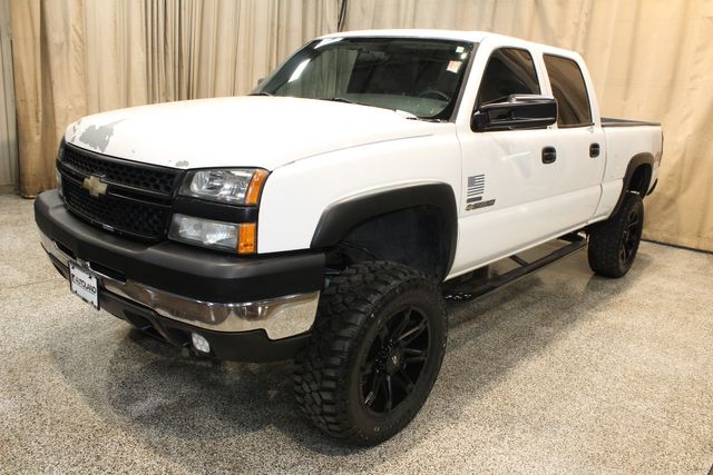2006 Chevrolet Silverado 2500HD Diesel 4x4 Work Truck | Roscoe, IL | Autoland Outlets 2006 Chevrolet Silverado 2500HD Diesel 4x4 Work Truck | Roscoe, IL | Autoland Outlets