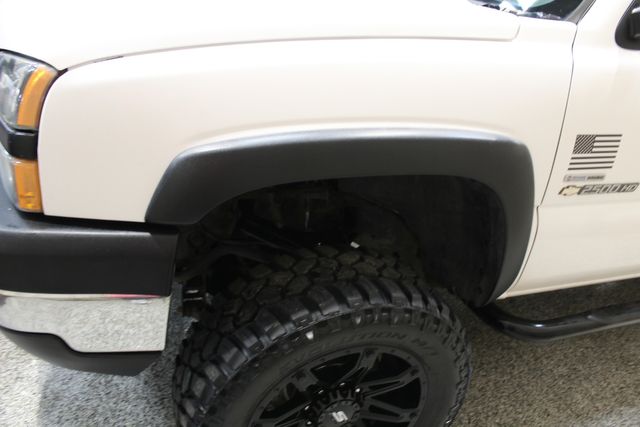 2006 Chevrolet Silverado 2500HD Diesel 4x4 Work Truck | Roscoe, IL | Autoland Outlets 2006 Chevrolet Silverado 2500HD Diesel 4x4 Work Truck | Roscoe, IL | Autoland Outlets