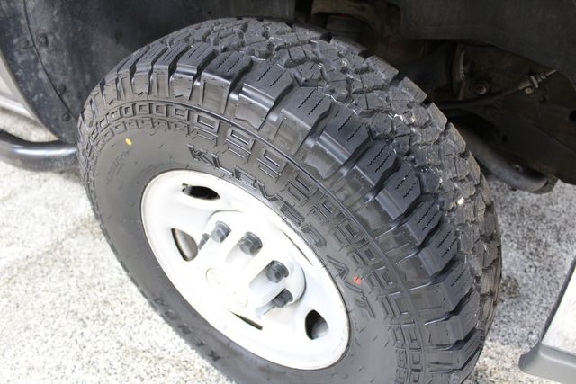 2006 Chevrolet Silverado 2500HD Diesel 4x4 Work Truck | Roscoe, IL | Autoland Outlets 2006 Chevrolet Silverado 2500HD Diesel 4x4 Work Truck | Roscoe, IL | Autoland Outlets