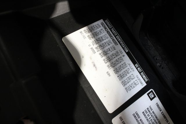 2006 Chevrolet Silverado 2500HD Diesel 4x4 Military Grade Work Truck | Roscoe, IL | Autoland Outlets 2006 Chevrolet Silverado 2500HD Diesel 4x4 Military Grade Work Truck | Roscoe, IL | Autoland Outlets