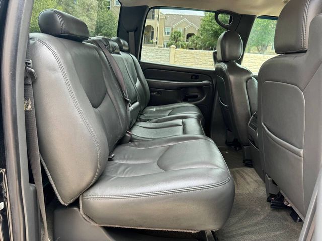 2006 Chevrolet Silverado 3500 LT3 4dr Crew Cab 4WD LB DRW | Houston, TX | Houston Auto Credit 2006 Chevrolet Silverado 3500 LT3 4dr Crew Cab 4WD LB DRW | Houston, TX | Houston Auto Credit