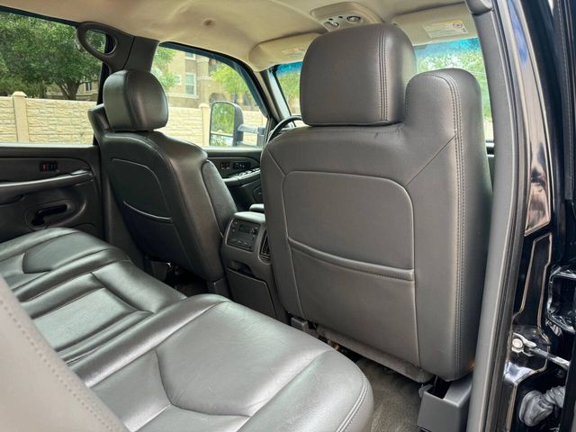 2006 Chevrolet Silverado 3500 LT3 4dr Crew Cab 4WD LB DRW | Houston, TX | Houston Auto Credit 2006 Chevrolet Silverado 3500 LT3 4dr Crew Cab 4WD LB DRW | Houston, TX | Houston Auto Credit
