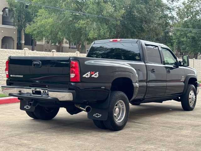 2006 Chevrolet Silverado 3500 LT3 4dr Crew Cab 4WD LB DRW | Houston, TX | Houston Auto Credit 2006 Chevrolet Silverado 3500 LT3 4dr Crew Cab 4WD LB DRW | Houston, TX | Houston Auto Credit