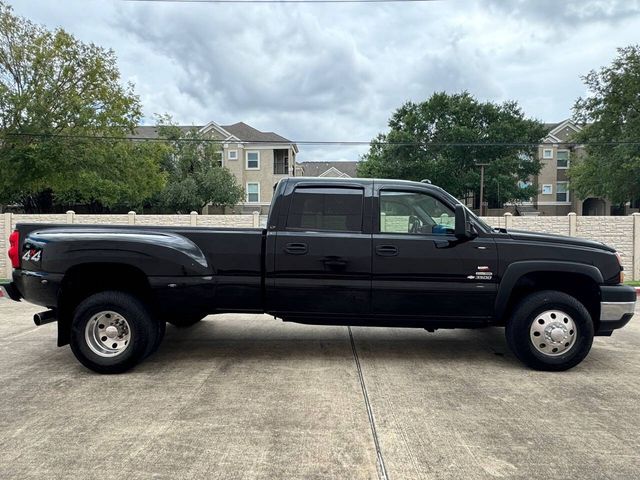 2006 Chevrolet Silverado 3500 LT3 4dr Crew Cab 4WD LB DRW | Houston, TX | Houston Auto Credit 2006 Chevrolet Silverado 3500 LT3 4dr Crew Cab 4WD LB DRW | Houston, TX | Houston Auto Credit