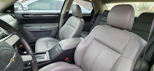 2006 Chrysler 300 Touring