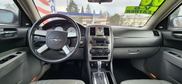 2006 Chrysler 300 Touring