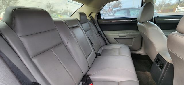 2006 Chrysler 300 Touring