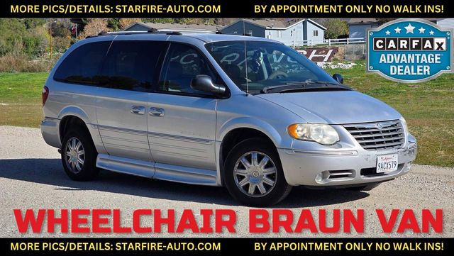 2006 Chrysler Town and Country WHEELCHAIR BRAUN ADA | Santa Clarita, CA | Starfire Auto Inc