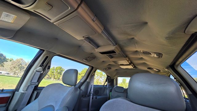 2006 Chrysler Town and Country WHEELCHAIR BRAUN ADA | Santa Clarita, CA | Starfire Auto Inc