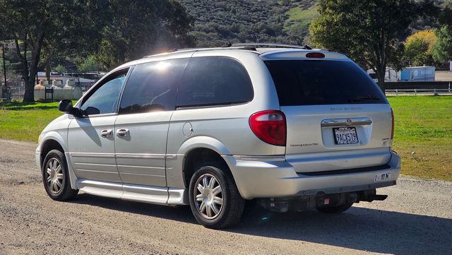 2006 Chrysler Town and Country WHEELCHAIR BRAUN ADA | Santa Clarita, CA | Starfire Auto Inc