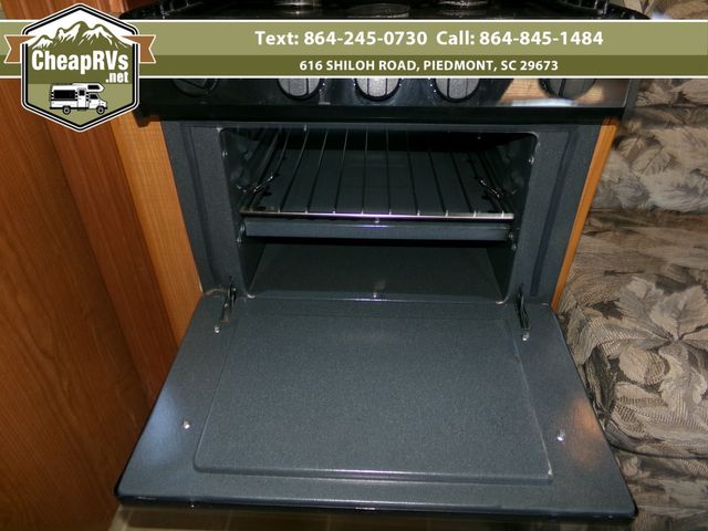 2006 Coachmen Freelander 3100 | Piedmont, SC | Cheap RV's LLC 2006 Coachmen Freelander 3100 | Piedmont, SC | Cheap RV's LLC