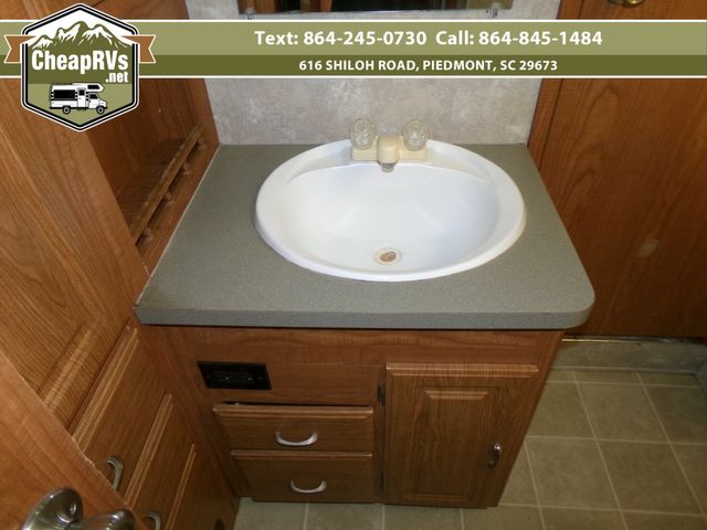 2006 Coachmen Freelander 3100 | Piedmont, SC | Cheap RV's LLC 2006 Coachmen Freelander 3100 | Piedmont, SC | Cheap RV's LLC