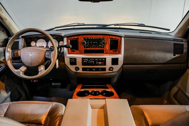 2006 Dodge Ram 3500 Laramie Mega Cab 5.9L HO Cummins 4x4 Leather | Dallas, TX | East Dallas Diesel