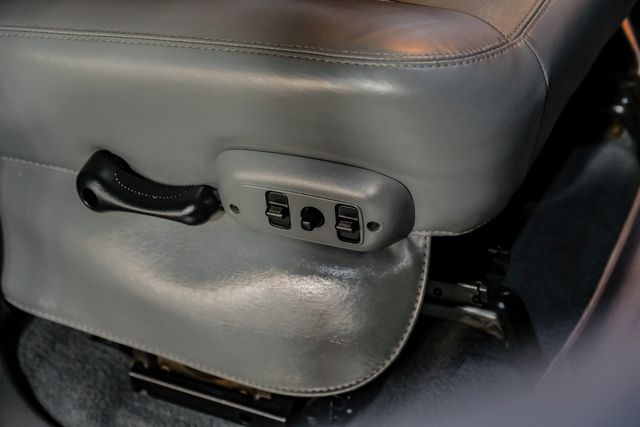 2006 Dodge Ram 3500 Laramie Mega Cab 5.9L HO Cummins 4x4 Leather | Dallas, TX | East Dallas Diesel