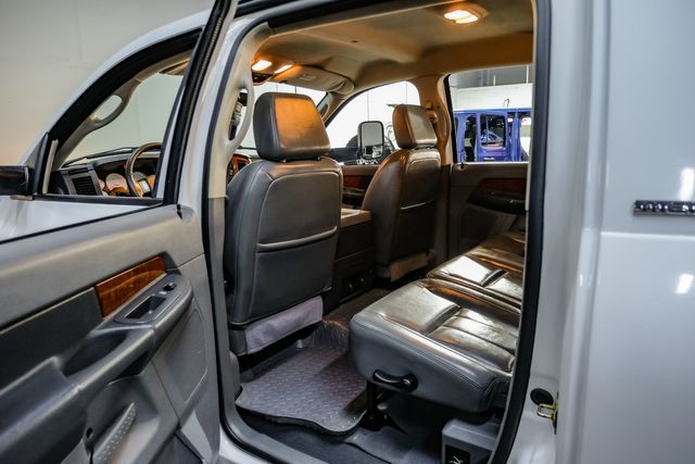 2006 Dodge Ram 3500 Laramie Mega Cab 5.9L HO Cummins 4x4 Leather | Dallas, TX | East Dallas Diesel