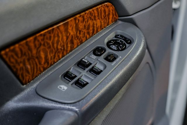 2006 Dodge Ram 3500 Laramie Mega Cab 5.9L HO Cummins 4x4 Leather | Dallas, TX | East Dallas Diesel