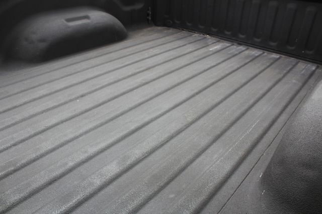 2006 Dodge Ram 3500 Diesel manual SLT Mega Cab | Roscoe, IL | Autoland Outlets