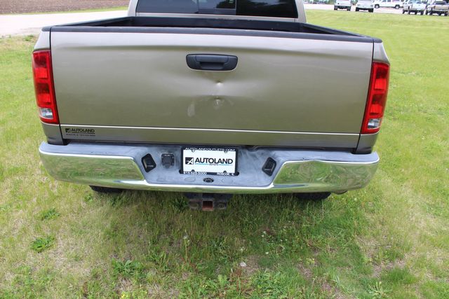 2006 Dodge Ram 3500 Diesel manual SLT Mega Cab | Roscoe, IL | Autoland Outlets 2006 Dodge Ram 3500 Diesel manual SLT Mega Cab | Roscoe, IL | Autoland Outlets