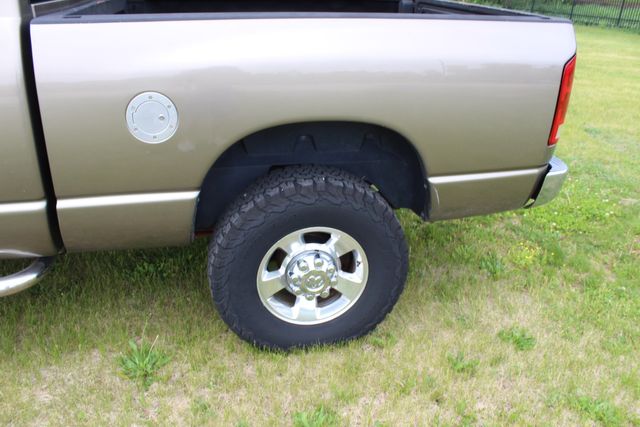2006 Dodge Ram 3500 Diesel manual SLT Mega Cab | Roscoe, IL | Autoland Outlets