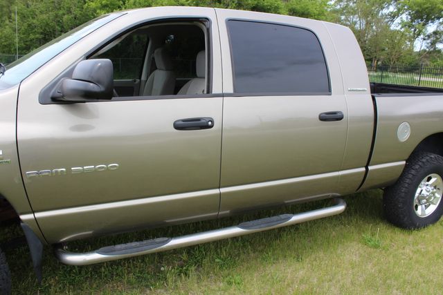 2006 Dodge Ram 3500 Diesel manual SLT Mega Cab | Roscoe, IL | Autoland Outlets 2006 Dodge Ram 3500 Diesel manual SLT Mega Cab | Roscoe, IL | Autoland Outlets