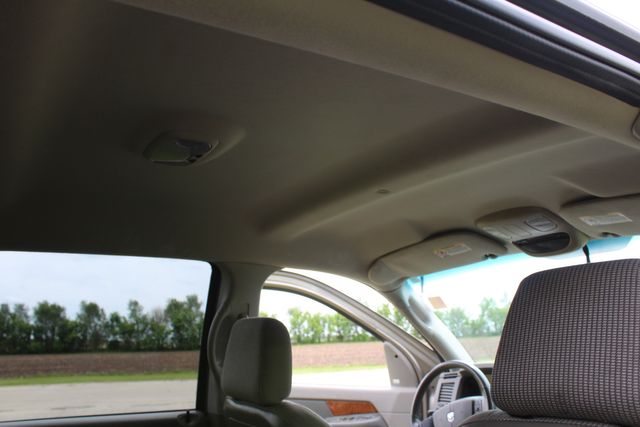 2006 Dodge Ram 3500 Diesel manual SLT Mega Cab | Roscoe, IL | Autoland Outlets