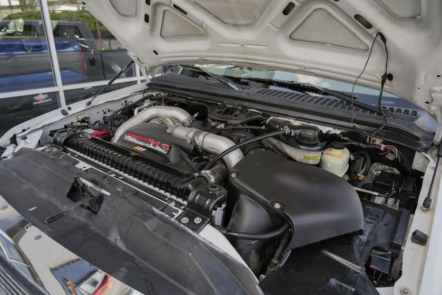 2006 Ford F-250 Super Duty XLT CREW CAB FX4 / 4X4 DIESEL 6.0L / REGULAR MAINT | Austin, TX | Rocky Mountain Truck Stop Austin 2006 Ford F-250 Super Duty XLT CREW CAB FX4 / 4X4 DIESEL 6.0L / REGULAR MAINT | Austin, TX | Rocky Mountain Truck Stop Austin