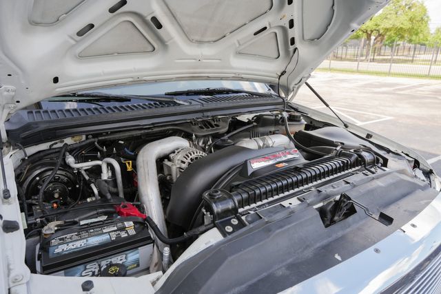 2006 Ford F-250 Super Duty XLT CREW CAB FX4 / 4X4 DIESEL 6.0L / REGULAR MAINT | Austin, TX | Rocky Mountain Truck Stop Austin 2006 Ford F-250 Super Duty XLT CREW CAB FX4 / 4X4 DIESEL 6.0L / REGULAR MAINT | Austin, TX | Rocky Mountain Truck Stop Austin