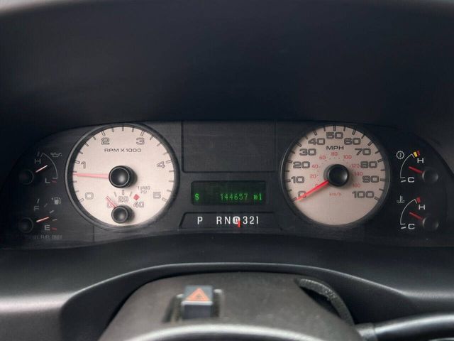 2006 Ford F-250 Super Duty Lariat 4dr Crew Cab 4WD SB | Houston, TX | Houston Auto Credit 2006 Ford F-250 Super Duty Lariat 4dr Crew Cab 4WD SB | Houston, TX | Houston Auto Credit