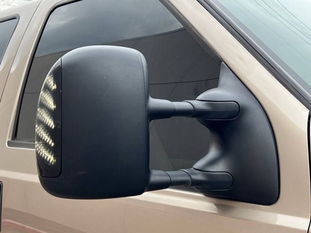 2006 Ford F-250 Super Duty Lariat 4dr Crew Cab 4WD SB | Houston, TX | Houston Auto Credit 2006 Ford F-250 Super Duty Lariat 4dr Crew Cab 4WD SB | Houston, TX | Houston Auto Credit