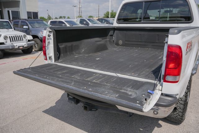 2006 Ford F-350 Super Duty Lariat FX4 SRW SHORT BED / CLEAN FOR AGE AND MILES | Austin, TX | Rocky Mountain Truck Stop Austin 2006 Ford F-350 Super Duty Lariat FX4 SRW SHORT BED / CLEAN FOR AGE AND MILES | Austin, TX | Rocky Mountain Truck Stop Austin