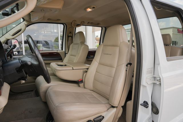 2006 Ford F-350 Super Duty Lariat FX4 SRW SHORT BED / CLEAN FOR AGE AND MILES | Austin, TX | Rocky Mountain Truck Stop Austin