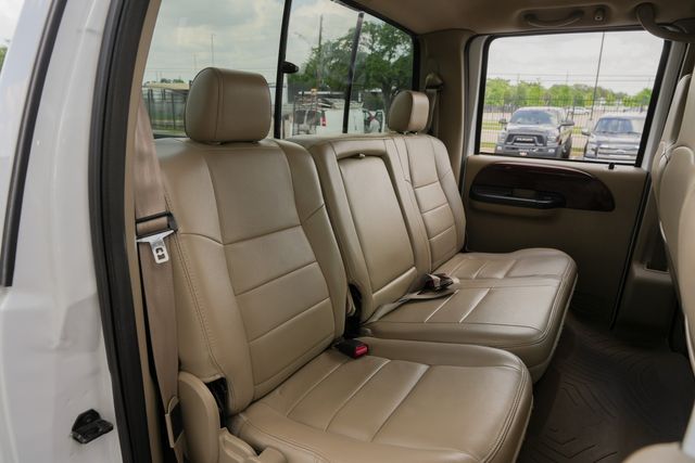 2006 Ford F-350 Super Duty Lariat FX4 SRW SHORT BED / CLEAN FOR AGE AND MILES | Austin, TX | Rocky Mountain Truck Stop Austin