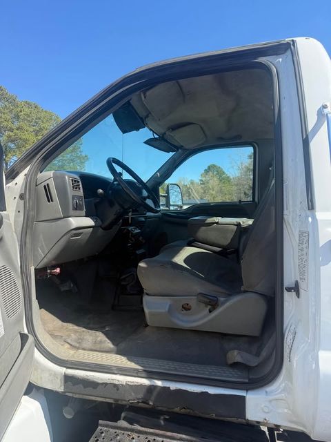 2006 Ford F-650