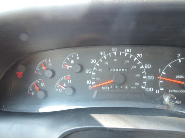 2006 Ford F-750 Non-CDL Dump Truck 