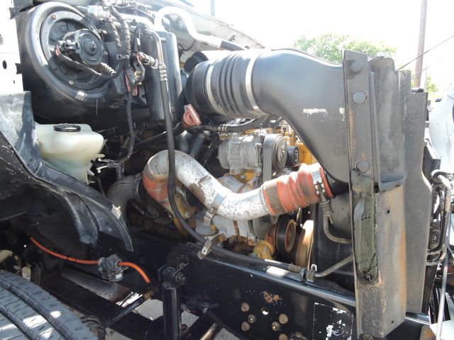 2006 Ford F-750 Non-CDL Dump Truck 