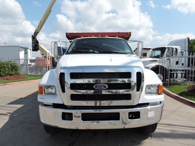 2006 Ford F-750 Non-CDL Dump Truck 