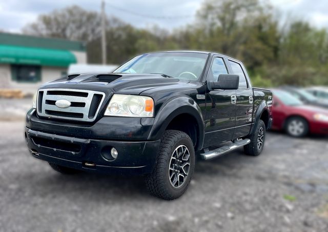 2006 Ford F150 SuperCrew Cab  | Swanton, OH | Mackey Motors
