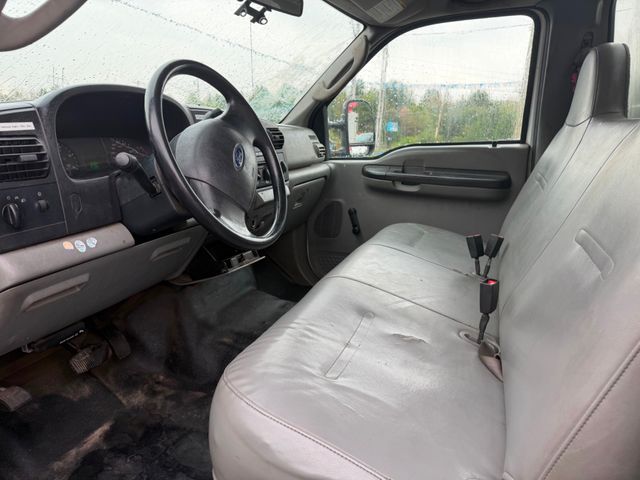 2006 Ford F550