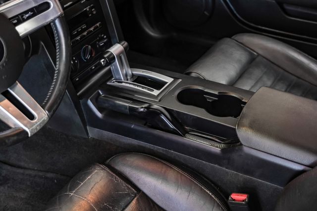 2006 Ford Mustang GT Deluxe 2006 Ford Mustang GT Deluxe