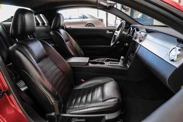 2006 Ford Mustang GT Deluxe | Addison, TX | Mr Car Guys