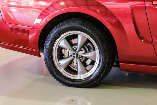 2006 Ford Mustang GT Deluxe | Addison, TX | Mr Car Guys 2006 Ford Mustang GT Deluxe | Addison, TX | Mr Car Guys
