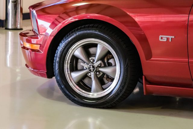 2006 Ford Mustang GT Deluxe | Addison, TX | Mr Car Guys