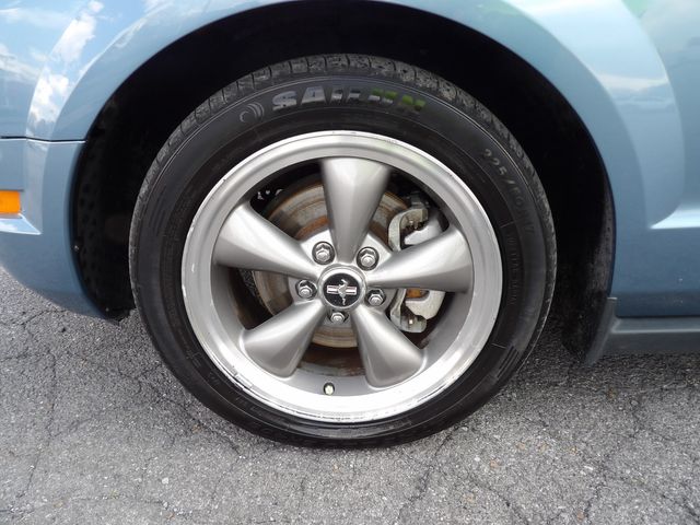 2006 Ford Mustang V6 Standard | Dalton, GA | Paniagua Auto Mall 2006 Ford Mustang V6 Standard | Dalton, GA | Paniagua Auto Mall