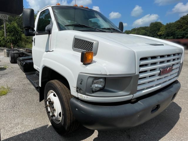 2006 Gmc Cab & Chassis TopKick C5500 | Swanton, OH | Mackey Motors 2006 Gmc Cab & Chassis TopKick C5500 | Swanton, OH | Mackey Motors