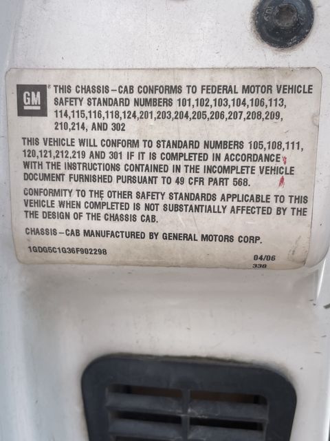 2006 Gmc Cab & Chassis TopKick C5500 | Swanton, OH | Mackey Motors 2006 Gmc Cab & Chassis TopKick C5500 | Swanton, OH | Mackey Motors