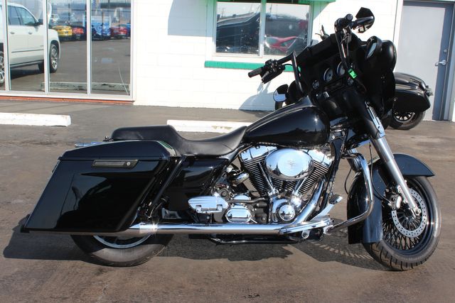 2006 Harley-Davidson Street Glide FLHXI | Granite City, Illinois | MasterCars Company Inc. 2006 Harley-Davidson Street Glide FLHXI | Granite City, Illinois | MasterCars Company Inc.