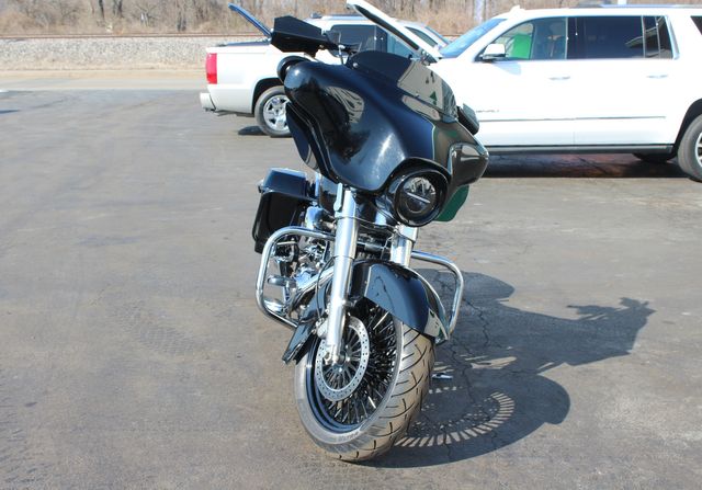 2006 Harley-Davidson Street Glide FLHXI | Granite City, Illinois | MasterCars Company Inc. 2006 Harley-Davidson Street Glide FLHXI | Granite City, Illinois | MasterCars Company Inc.